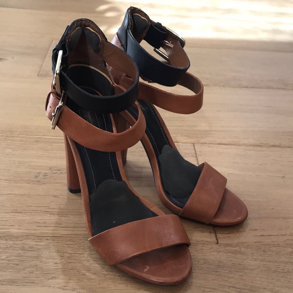 Zara Collection tan and black color block heel 36